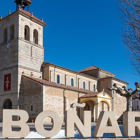 Apartamento Turistico 'Botica Moro' โบญาร์ ภายนอก รูปภาพ