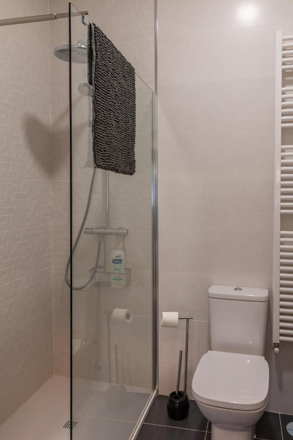 Apartamento Turistico 'Botica Moro' โบญาร์ ภายนอก รูปภาพ