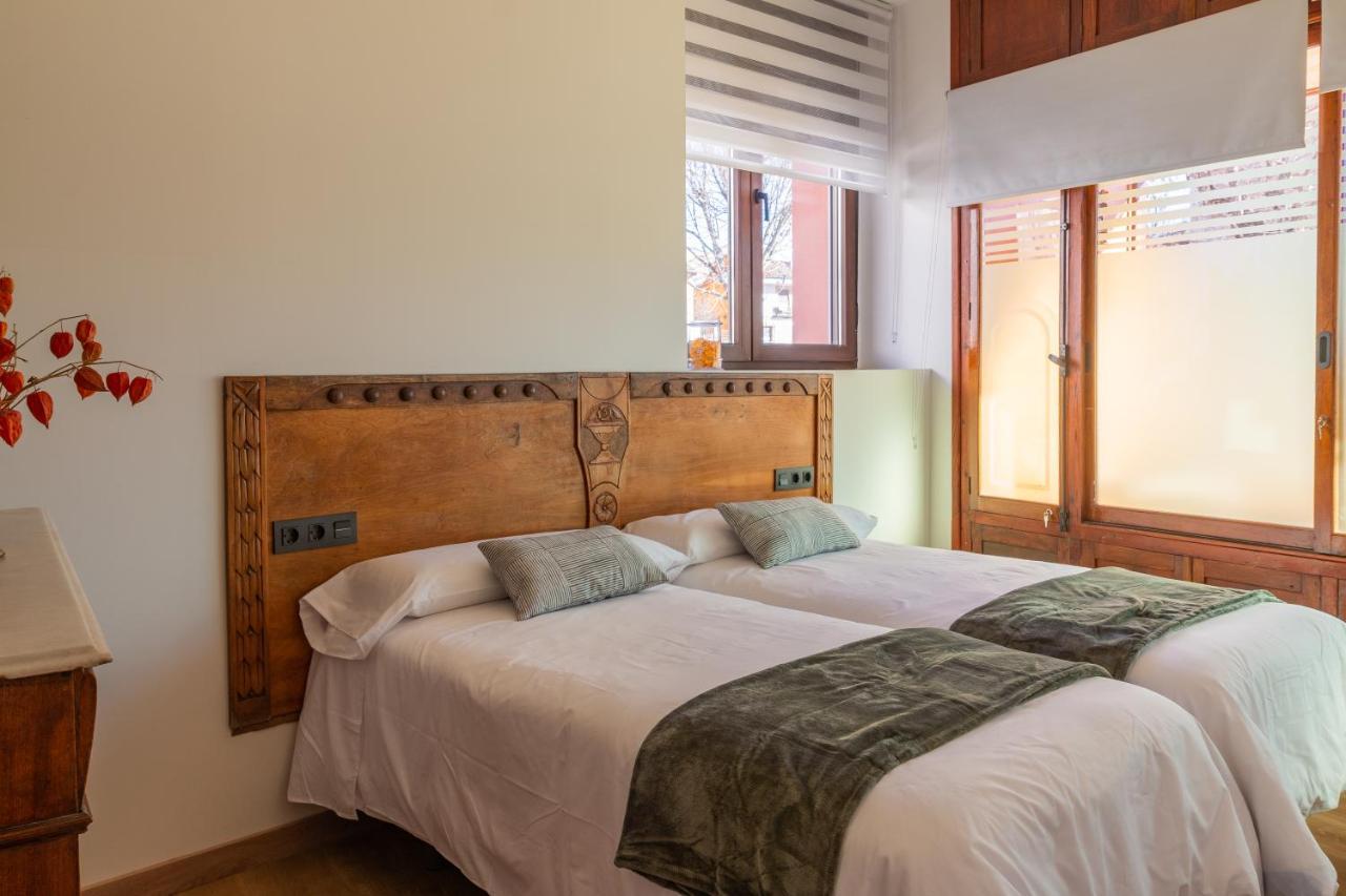 Apartamento Turistico 'Botica Moro' โบญาร์ ภายนอก รูปภาพ